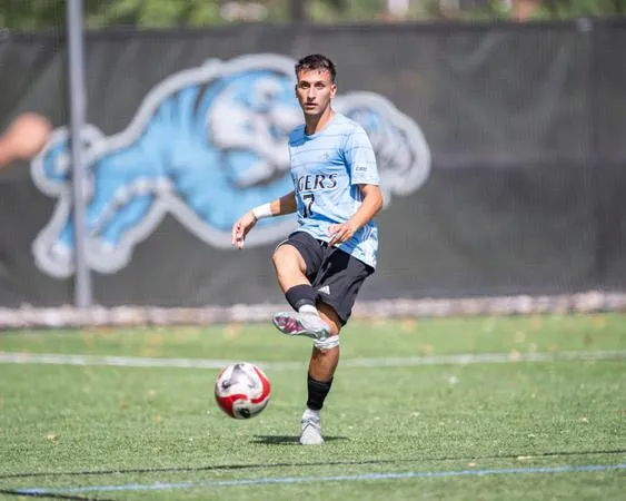 Panicccia Giradlez's Brace Lifts Men's Soccer Past Georgian Court
