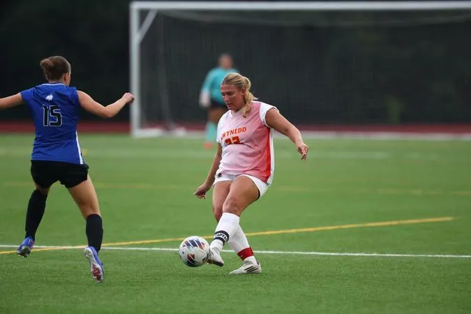 Gordon Nets 5 Points in Dominating Win Against Eagles