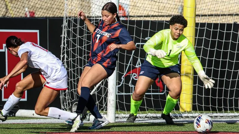 Giants Fall to Notre Dame of Maryland in Second to Last Contest