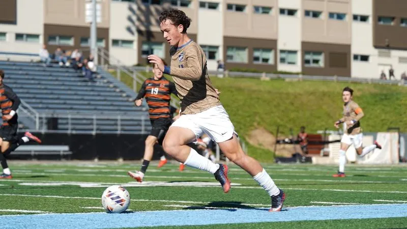 Tomcats Drop Conference Match to Waynesburg