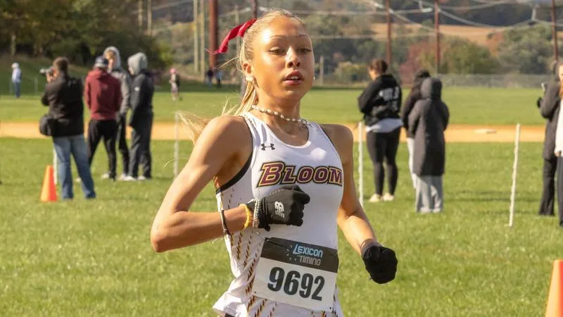 Magagna and Tepper Finish First and Second; Women's Cross Country Takes Second at Bloomsburg Invitational
