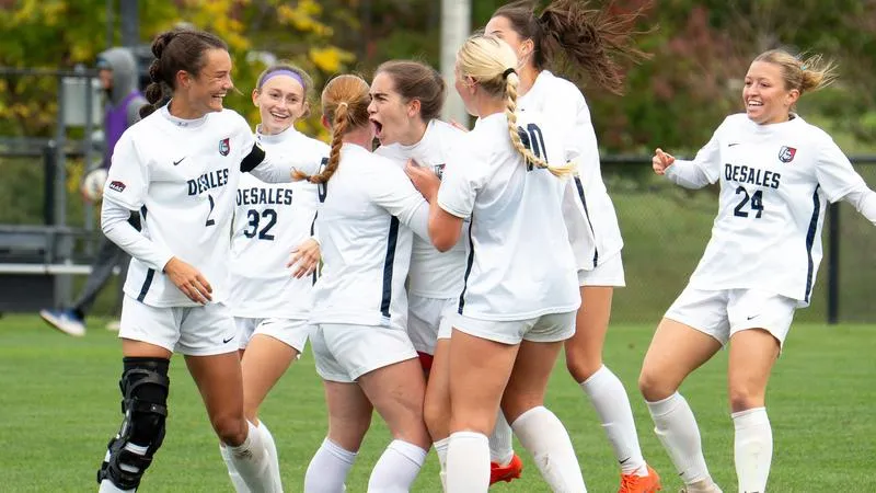 Women's Soccer Downs King's College (PA), 2-0, On Senior Day