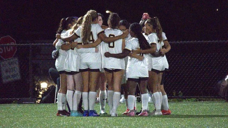 Soccer Drops Road Match at St. Mary's (Md.)