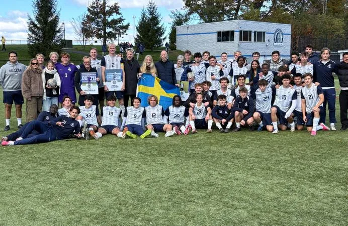 Mounties Men's Soccer Celebrates Senior Day with 2-0 Victory Over La Roche