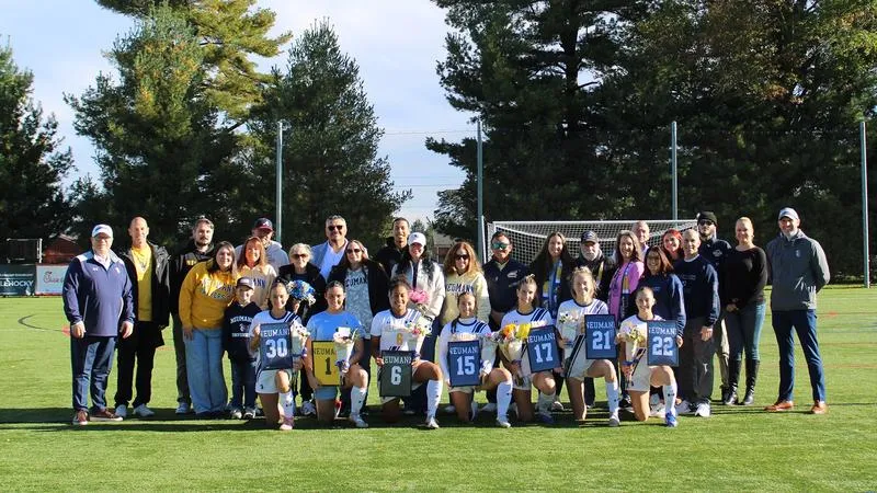 Women's Soccer Drops Knights Duel on Senior Day