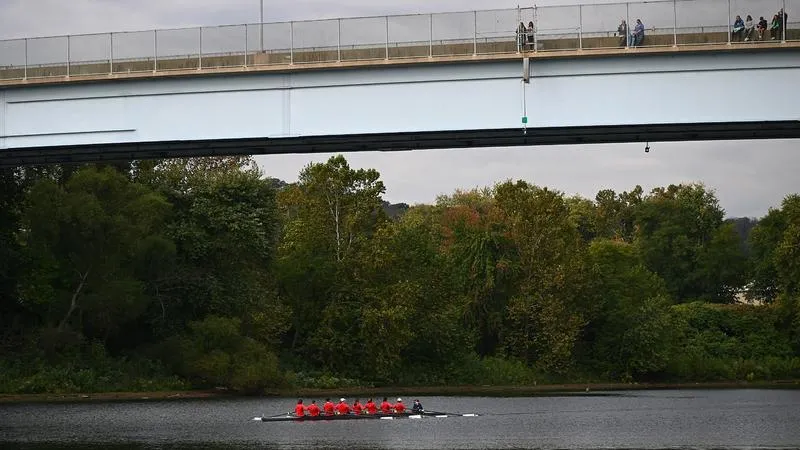 Varsity 4+ Wins Gold as RMU Rowing Hosts Yinzer Cup