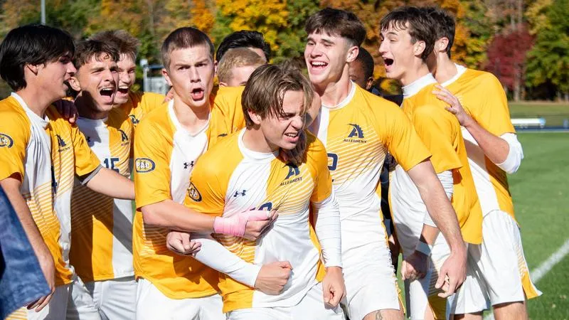 Second Half Goals Lead Gators Past Wolverines