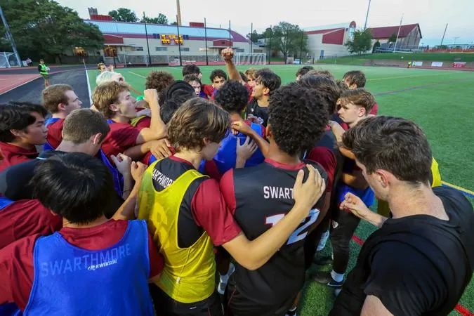 Men's Soccer Drops Road Match at Dickinson