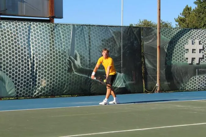 Men's Tennis Drops Match to Mount Saint Vincent