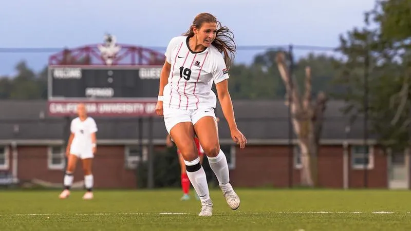 Women's Soccer edged by Edinboro
