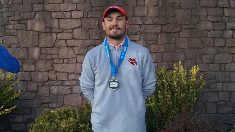 Erdely wins individual league title in playoff