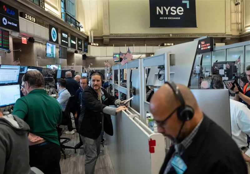 AI stocks lead a rebound on Wall Street as European markets drop following protests