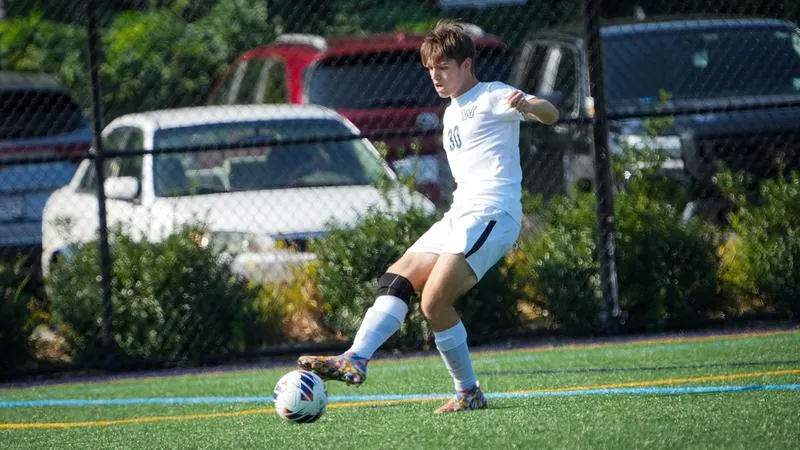 Jackson Earns Landmark Offensive Athlete of the Week Award