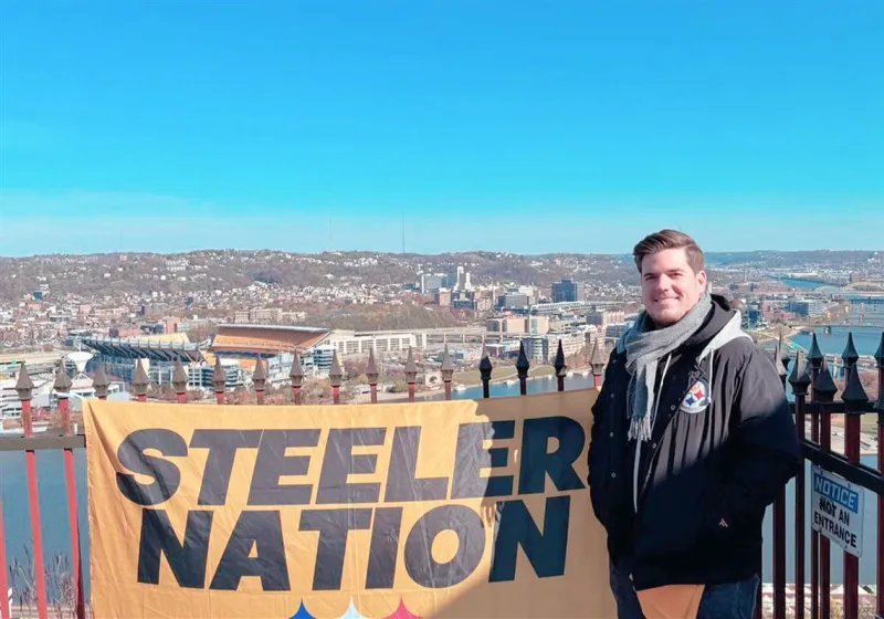 This French football podcaster is pumped to support the Steelers on his home turf