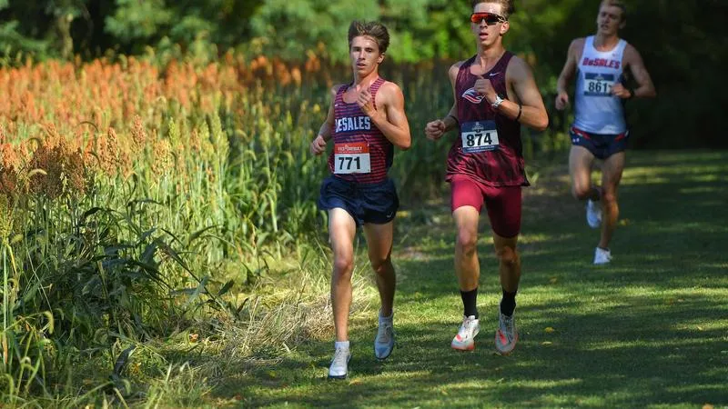 Wilson Leads Men's CC at Connecticut College Invitational