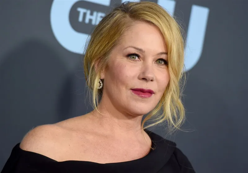 Christina Applegate says her doctor told her she was misdiagnosed with MS