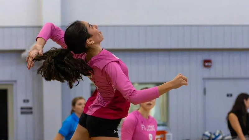 Volleyball Falls 3-0 at Cairn