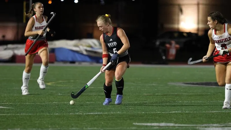No. 7 IUP pulls away from Mansfield for 4-1 victory