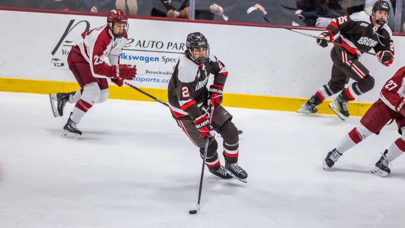 Men's Hockey Hosts Holy Cross Friday; Head to #8 Providence Saturday