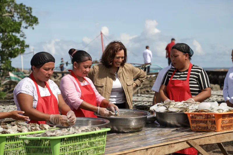 U.S. Vice President Harris visits Fish Right project during tour of Philippines