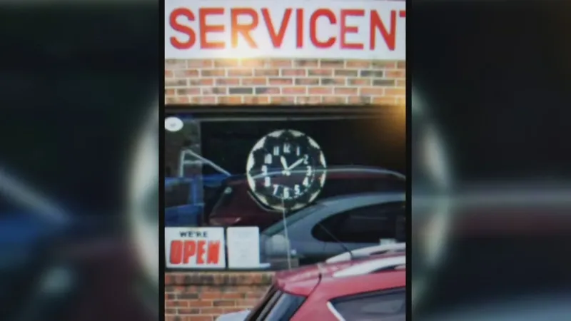 Antique clock, cash register stolen from Warwick auto repair shop