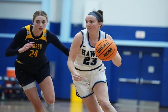 Women's Basketball: Hawks Sweep Judges in Non-Conference Play