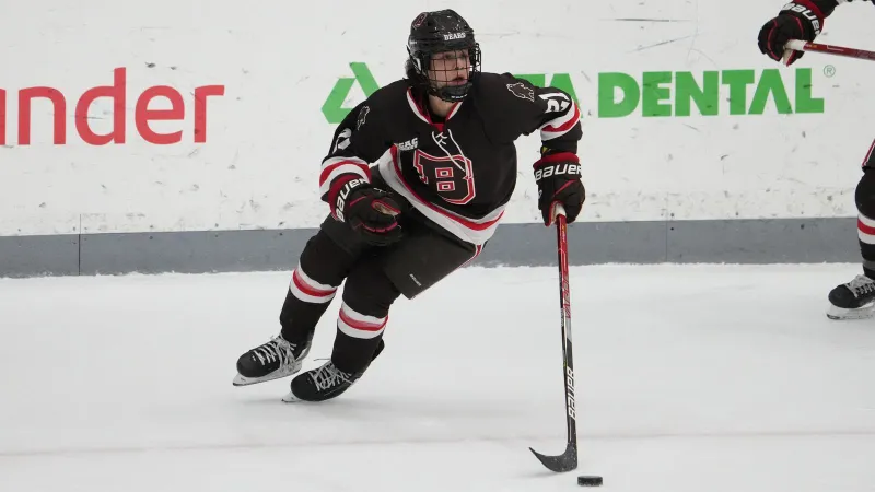 Iginla Honored by ECAC as Rookie of the Week