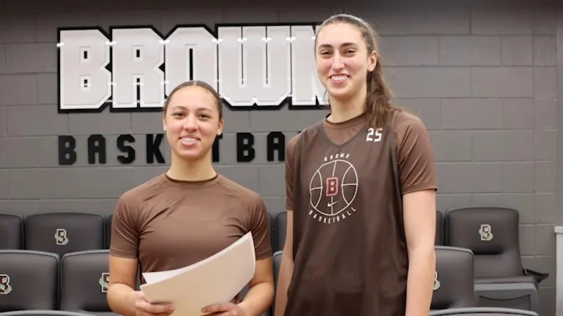 Tuesday's 10: Grace Arnolie & Gianna Aiello, Women's Basketball