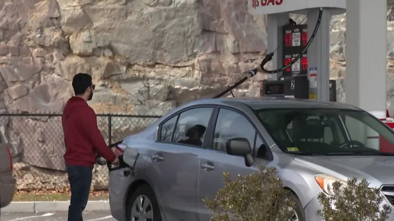 Gas prices drop in Rhode Island, Massachusetts