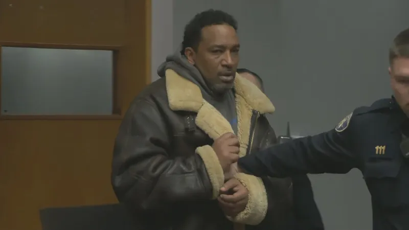 Man accused of stealing car with child inside