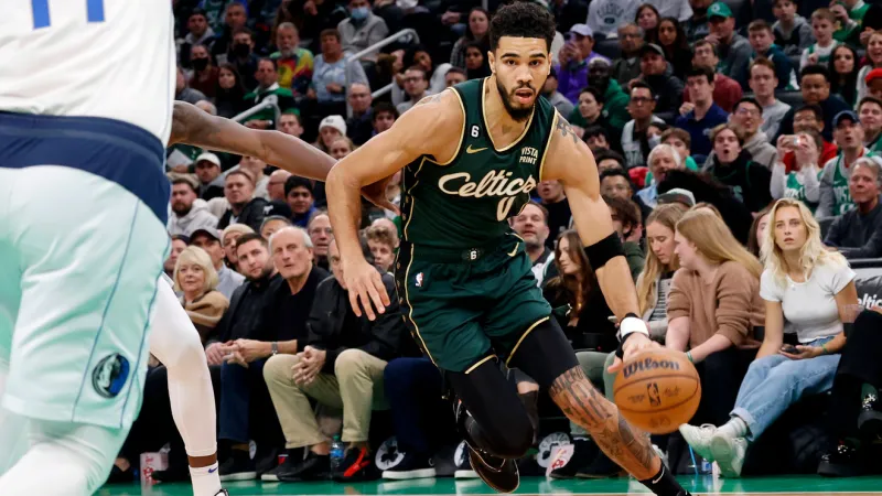 Tatum has 37 points, 13 rebounds, Celtics beat Mavs 125-112