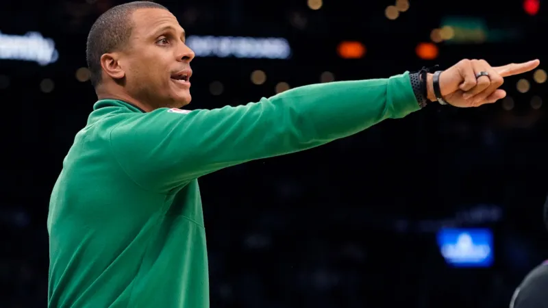 Celtics' Joe Mazzulla named NBA Eastern Conference Coach of the Month