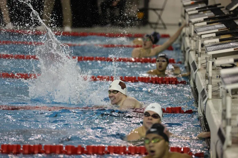 400 Yard Medley Relay Sets Program Record on Day One of Bruno Invite