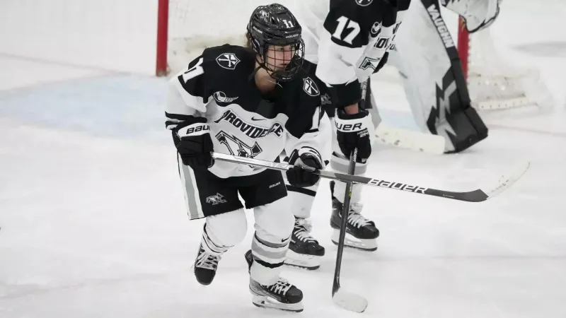 No. 9 Women's Hockey Takes 4-2 Win Over Merrimack College