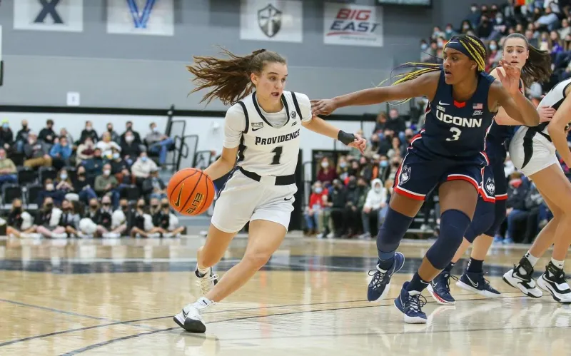 Women's Hoops Falls To No. 3/3 UConn In BIG EAST Opener, 98-53