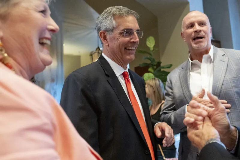 June primary election remains on schedule amid voter redistricting debate