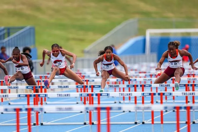 Coverson-Springs Places 12th in Women's 400m Hurdles at NCAA Division II Nationals