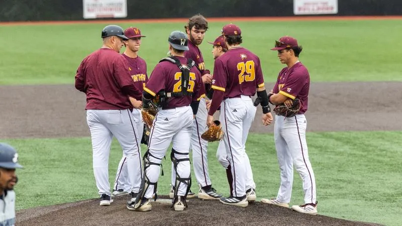 Eagles Bow Out of Big South Baseball Tournament With Extra-Innings Thriller Against Longwood