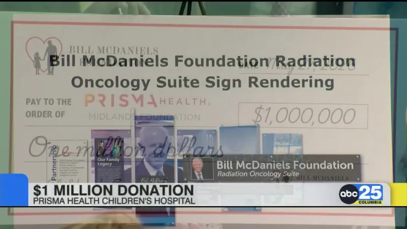 Foundation gives donation to children's hospital