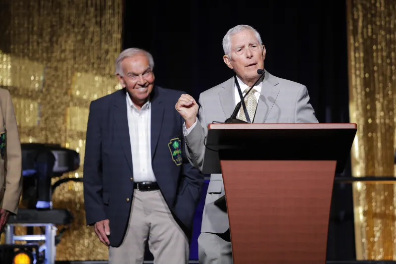 Sumter baseball legend Jones receives Bobby Richardson Sportsmanship Award from SCAHOF
