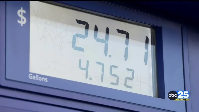 Gas prices falling slightly in SC