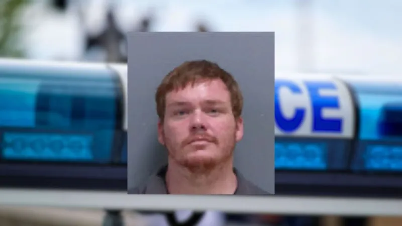 Man accused of holding Hartsville restaurant employee at gunpoint