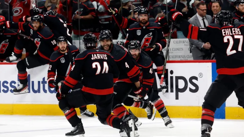 Seth Jarvis scores in overtime, Carolina beats Vegas in Game 2 to tie Stanley Cup Final