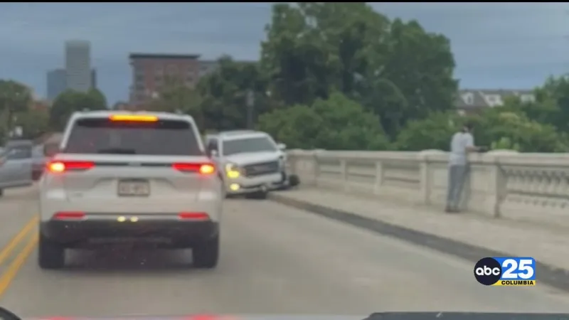 Pedestrian knocked off Gervais St. Bridge by drunk driver dies, driver's charges upgraded