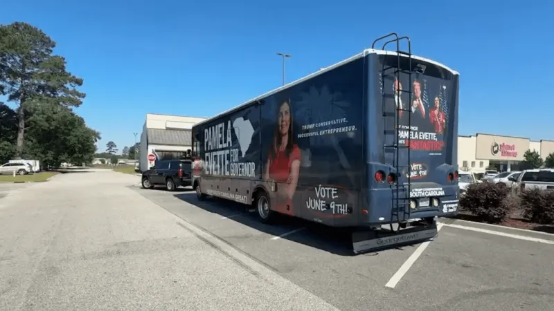 Lt. Gov. Pam Evette campaigns in Florence ahead of South Carolina primaries