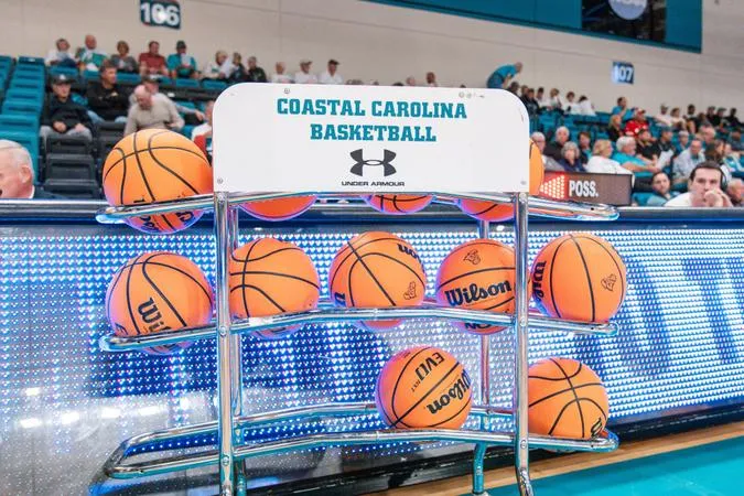 Veronika Roberts Named Director of Women's Basketball Operations