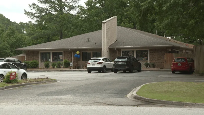 Child found in roadway after leaving North Charleston daycare; authorities investigate