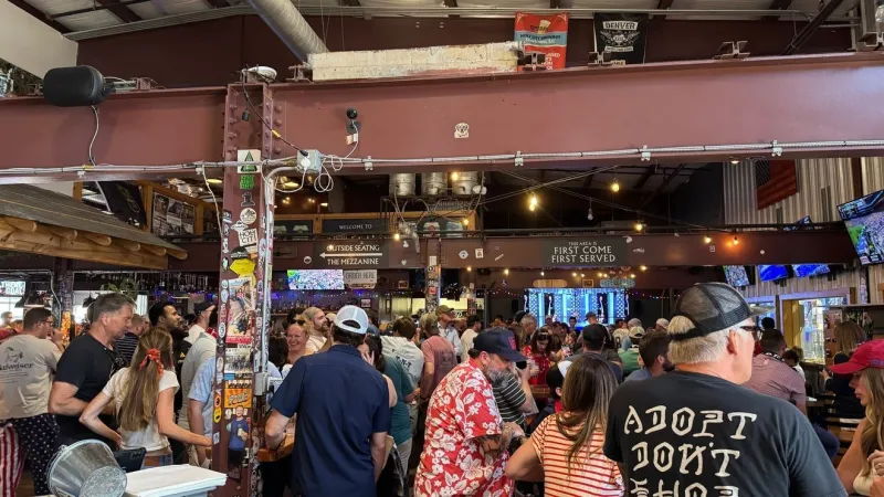 Hundreds of Lowcountry soccer fans gather to cheer on team USA in FIFA World Cup