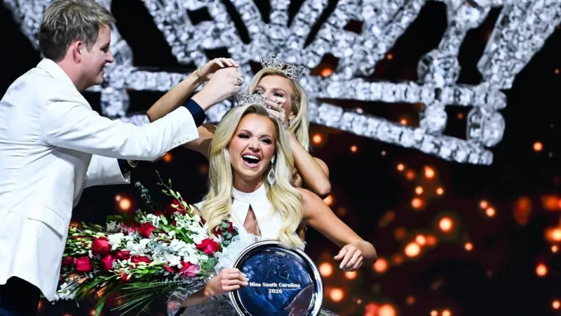 Miss Charleston Lindsay Jones crowned Miss South Carolina 2026