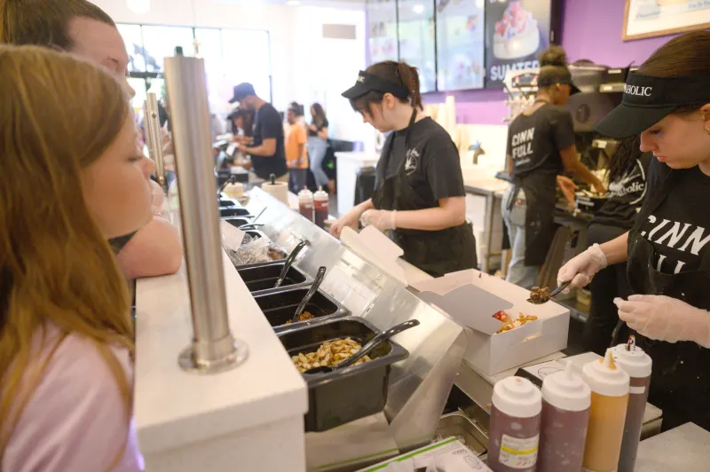 Cinnaholic rolls into Sumter